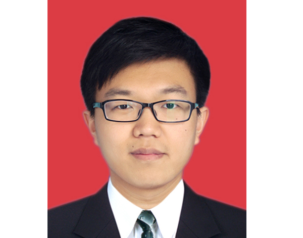 卢潇然律师